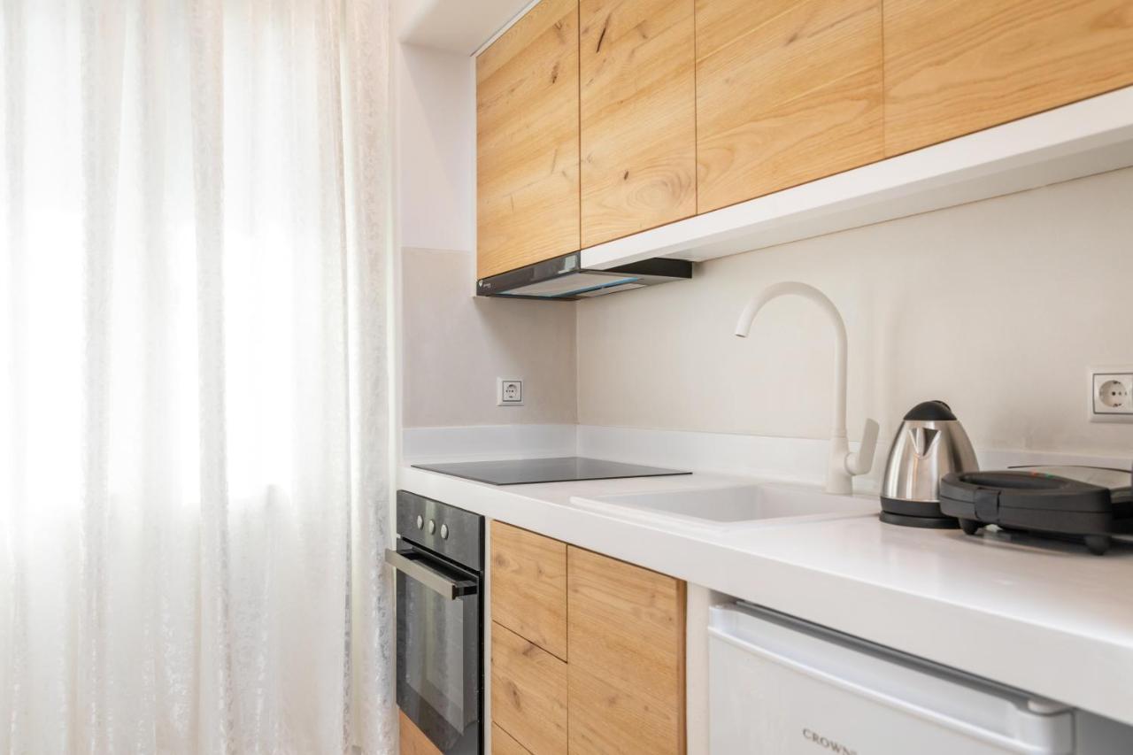 Naxos Downtown Apartments & Suites Naxos City Bagian luar foto
