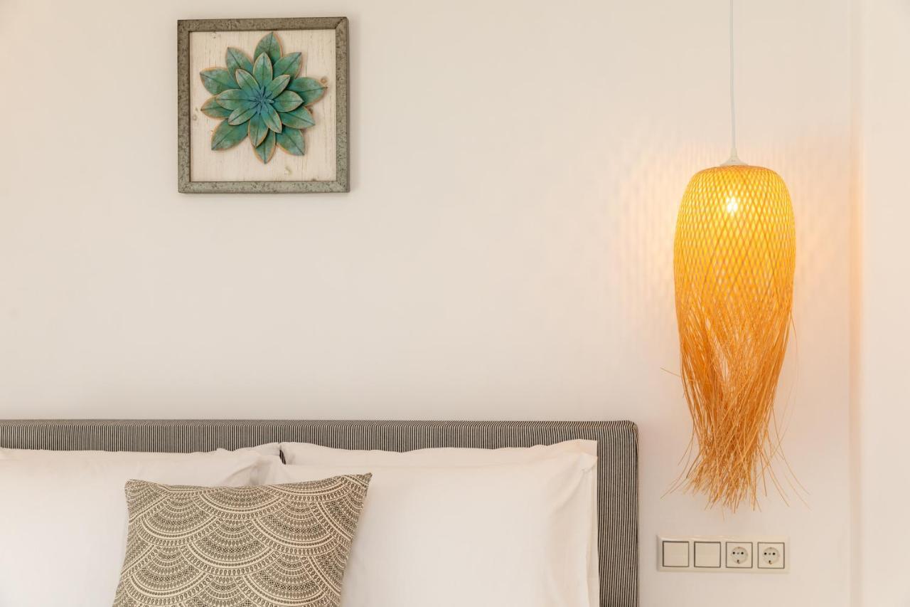 Naxos Downtown Apartments & Suites Naxos City Bagian luar foto