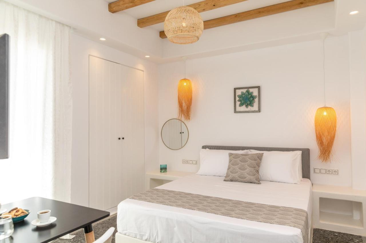 Naxos Downtown Apartments & Suites Naxos City Bagian luar foto