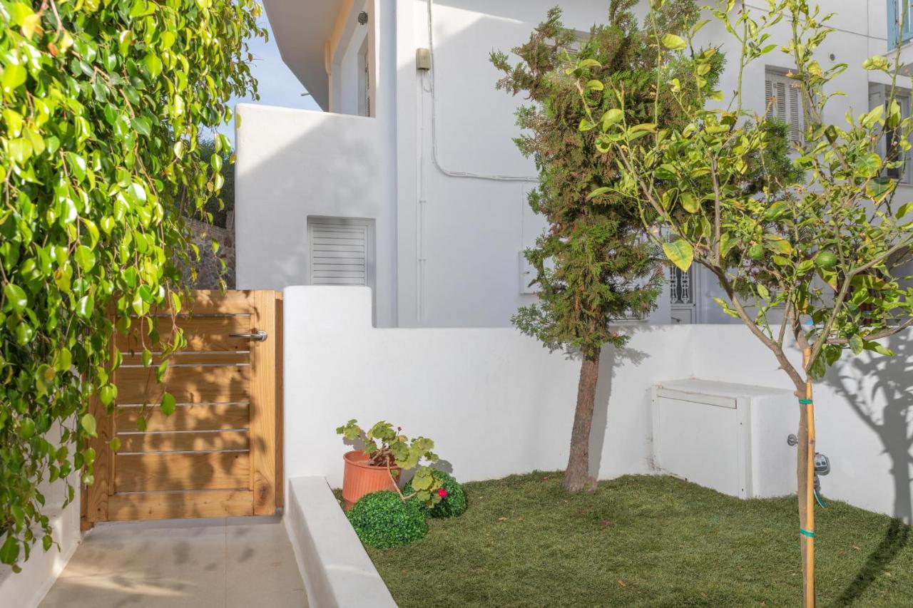 Naxos Downtown Apartments & Suites Naxos City Bagian luar foto