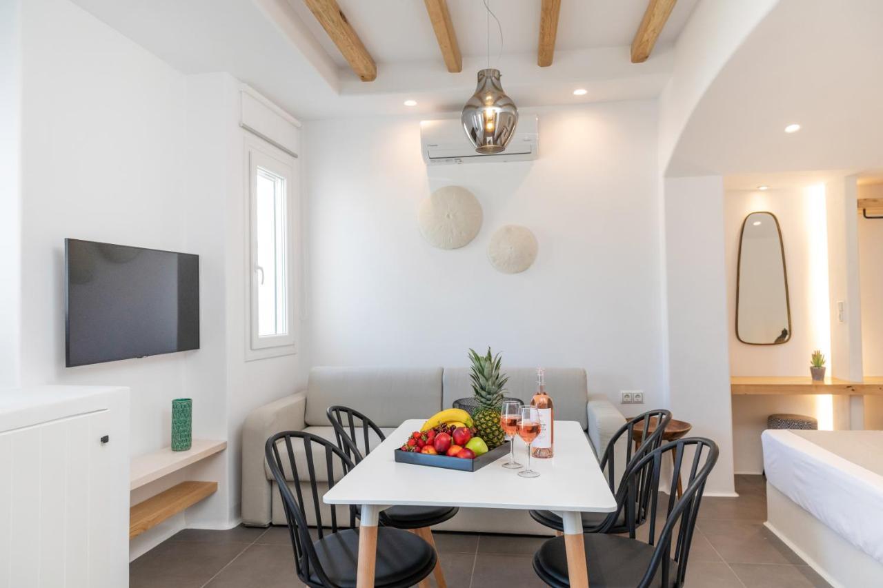 Naxos Downtown Apartments & Suites Naxos City Bagian luar foto