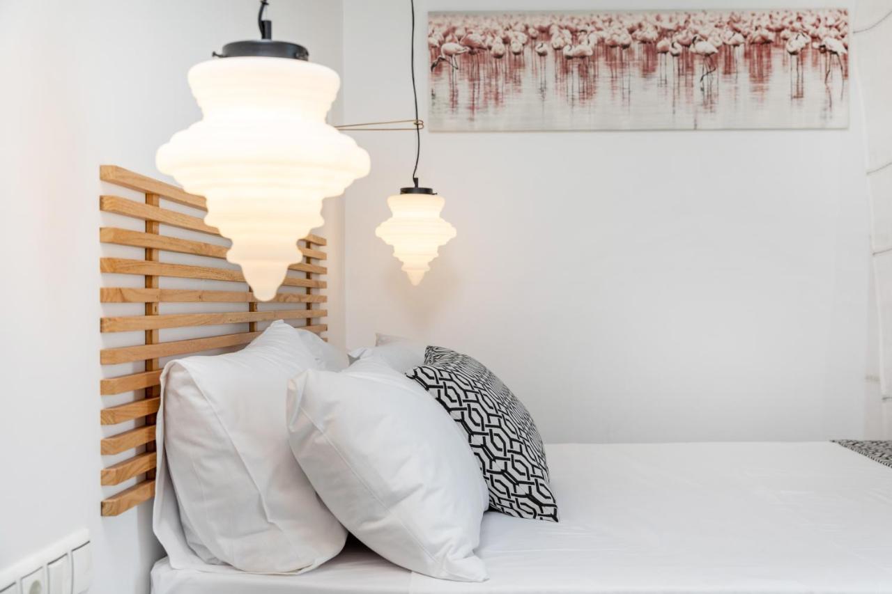 Naxos Downtown Apartments & Suites Naxos City Bagian luar foto