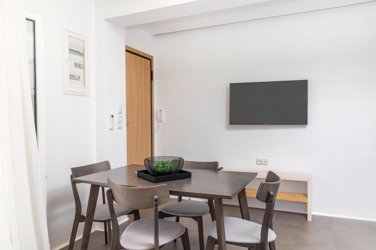 Naxos Downtown Apartments & Suites Naxos City Bagian luar foto