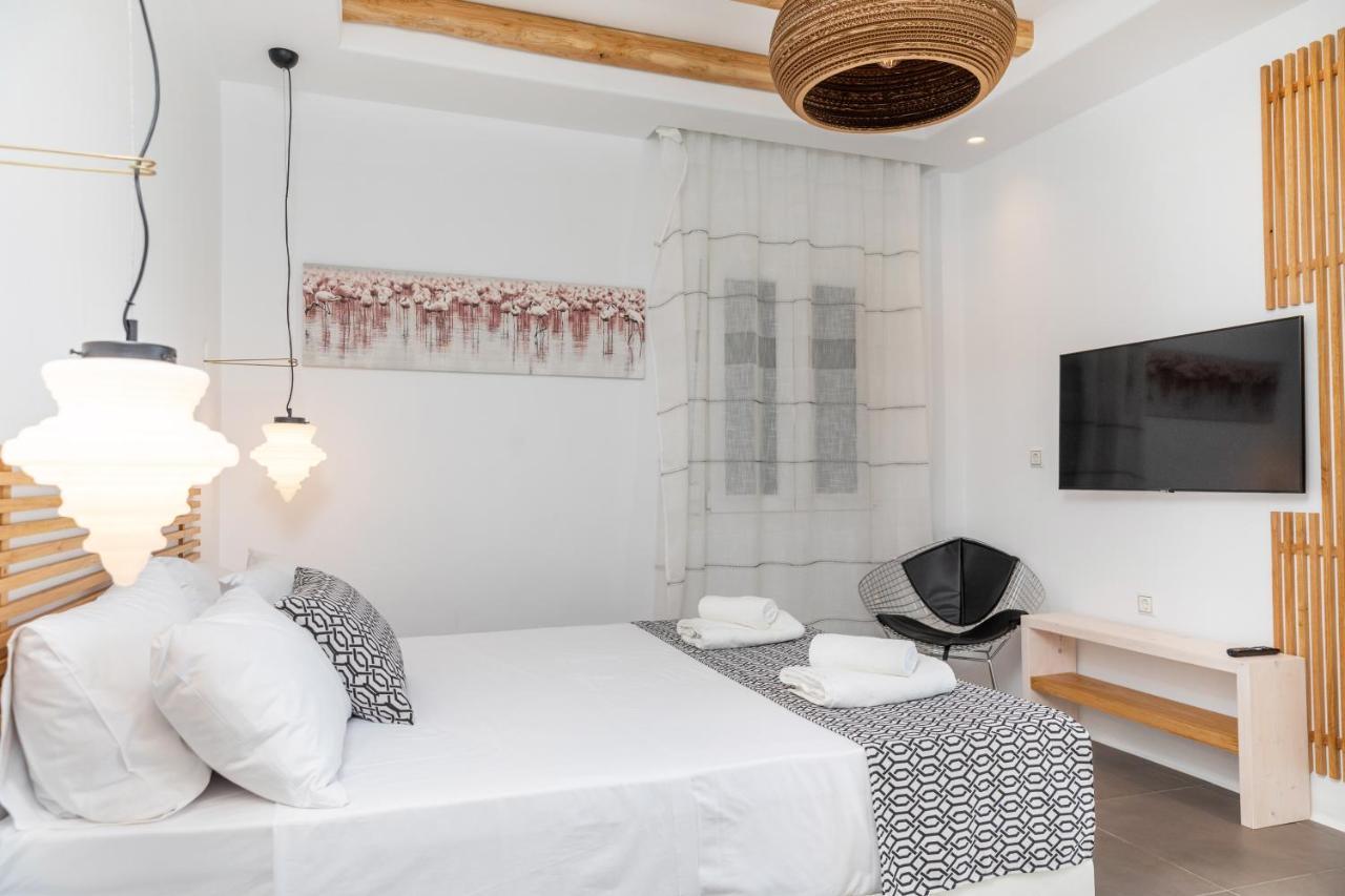 Naxos Downtown Apartments & Suites Naxos City Bagian luar foto